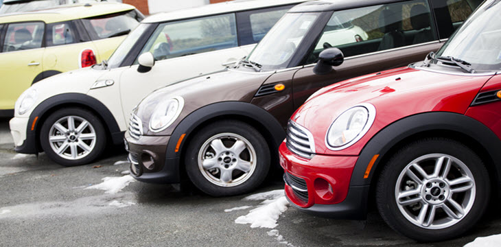 Why Drivers Prefer Mini Coopers Over Other Vehicles